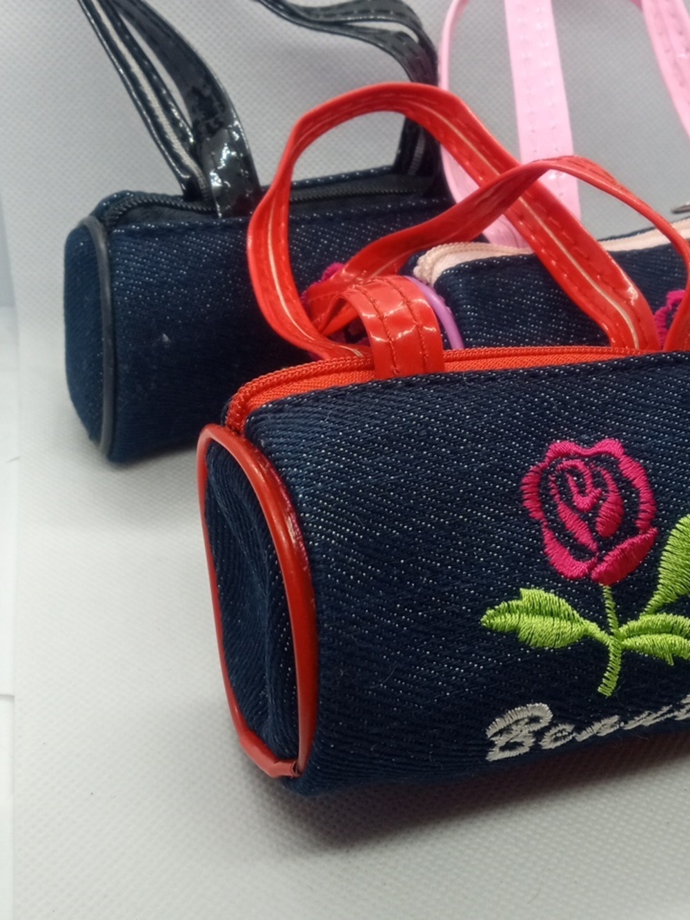BEAUTY DENIM LIPSTICK/CHANGE HOLDER - Picture 10 of 11
